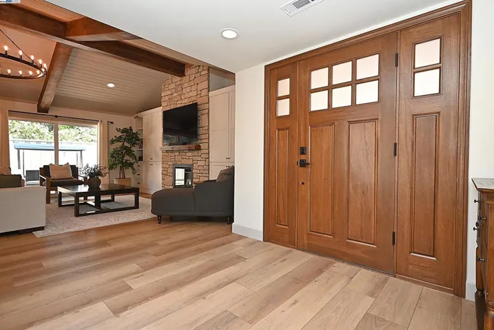 610 Los Robles Court, Danville, California 94526