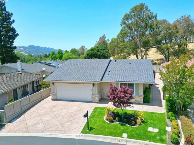 610 Los Robles Court, Danville, California 94526