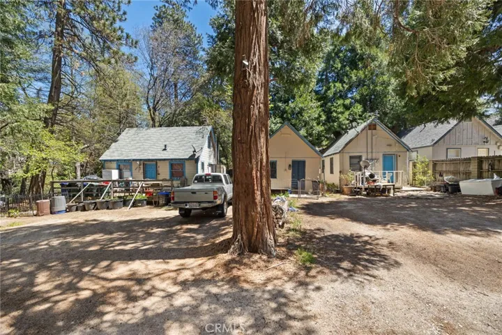 632 Leebert Way, Crestline, California 92325