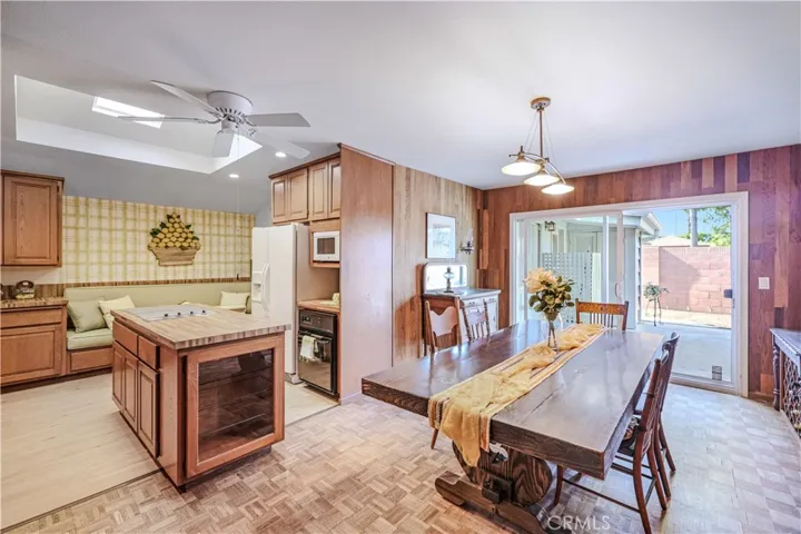 Kitchen opens to large Dining Room -great area for large gatherings!