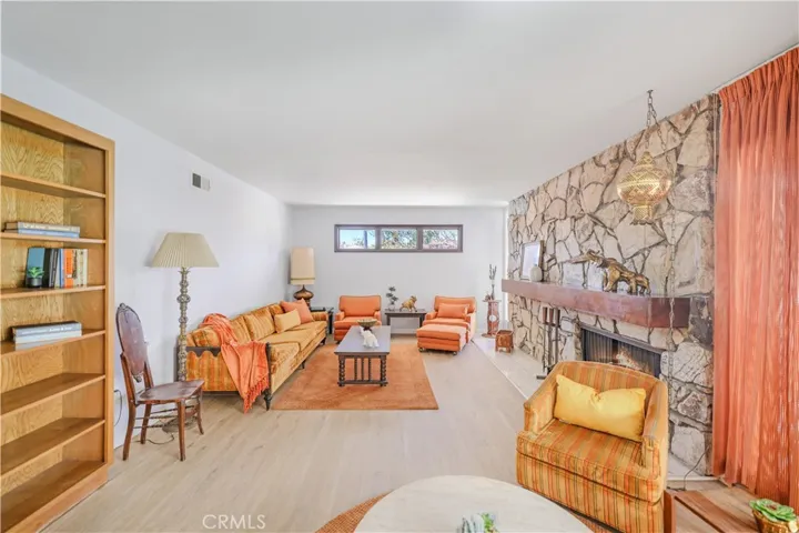 Living Room: Built-in Bookcase, Fireplace