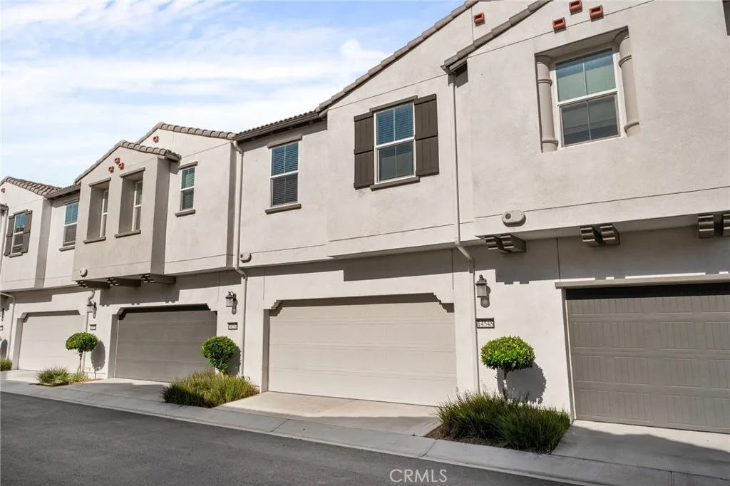 14548 Sienna Place, Eastvale, California 92880 home-pic-34