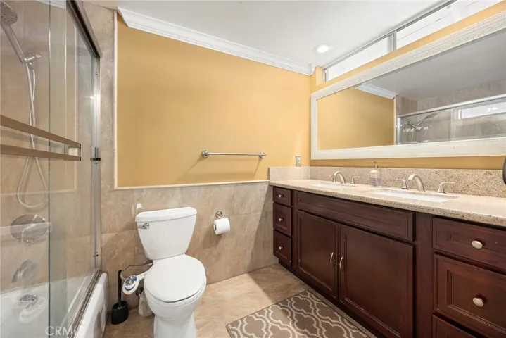 4541 Amberwood Avenue, La Palma, California 90623