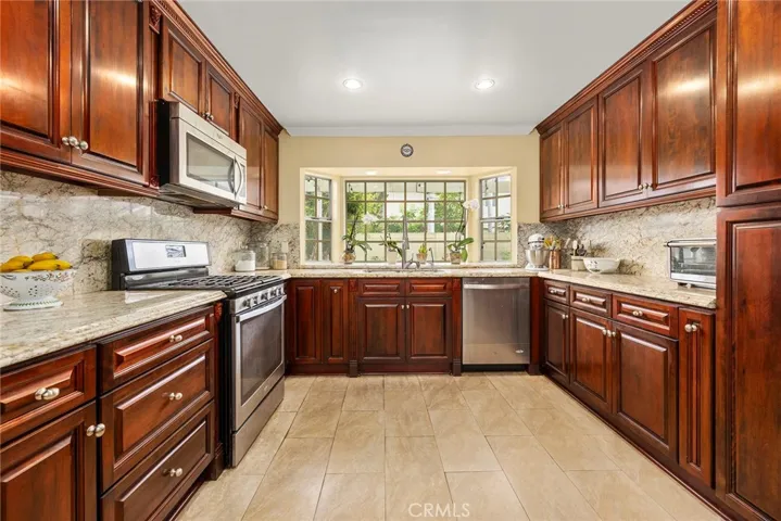 4541 Amberwood Avenue, La Palma, California 90623