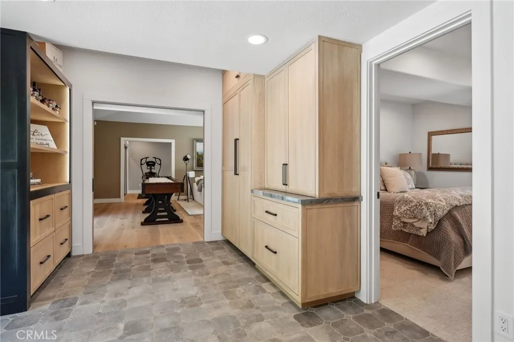2718 Via Victoria, Palos Verdes Estates, California 90274 home-pic-21