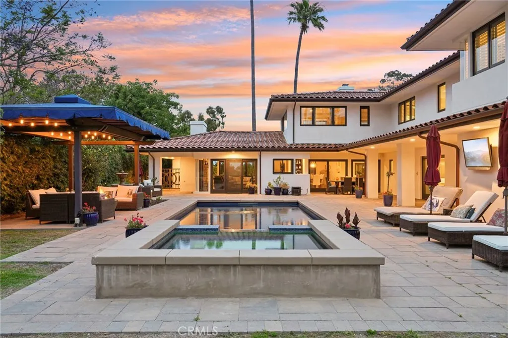 2718 Via Victoria, Palos Verdes Estates, California 90274 home-pic-1