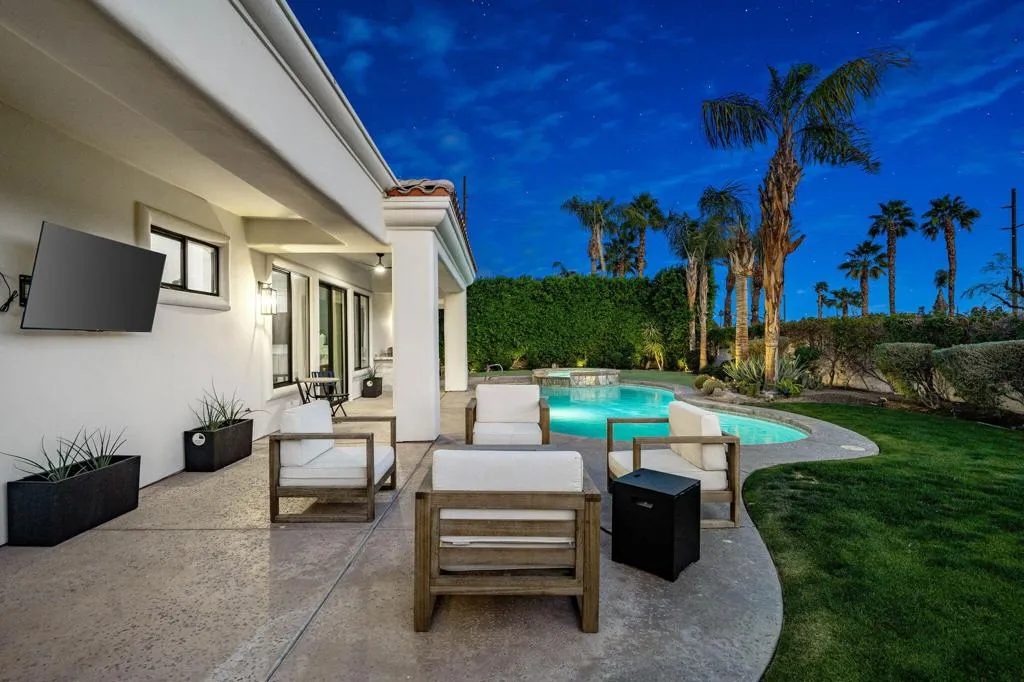 33 Calle La Reina, Rancho Mirage, California 92270 home-pic-42