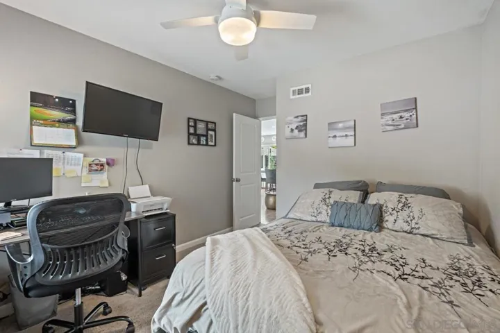 13637 Los Olivos Ave, Poway, California 92064