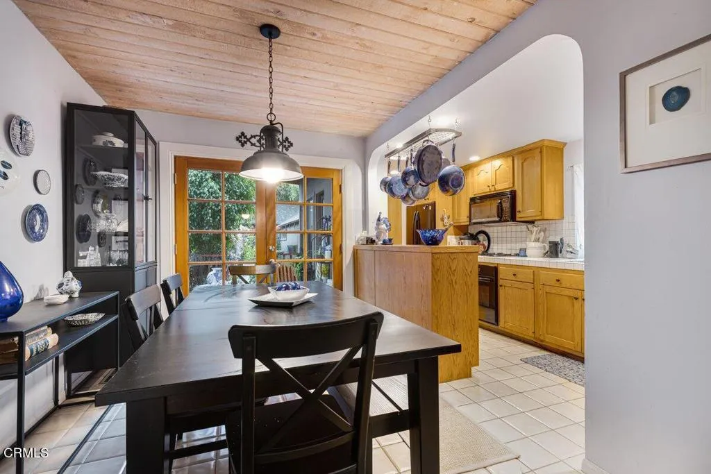 62 66 San Clemente Street, Ventura, California 93001 home-pic-5