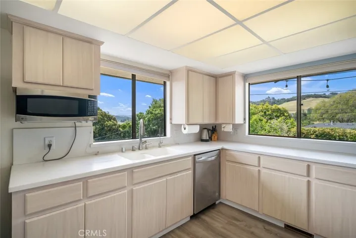 6058 Joan Place, San Luis Obispo, California 93401