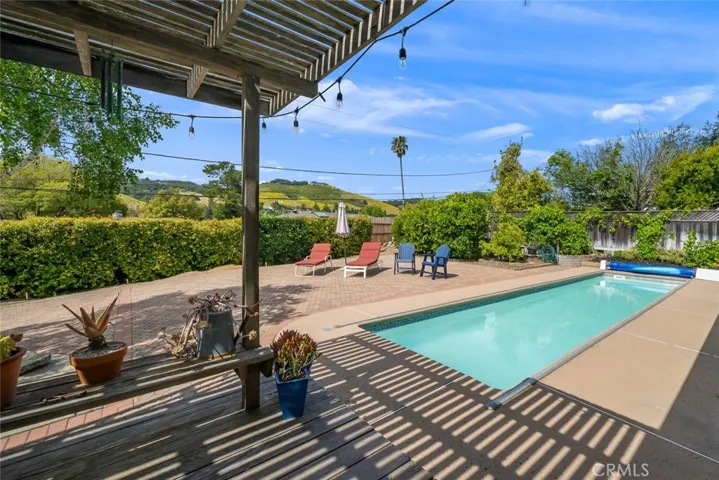 6058 Joan Place, San Luis Obispo, California 93401