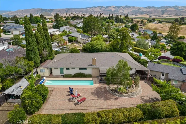 6058 Joan Place, San Luis Obispo, California 93401