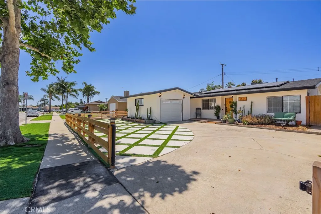 9551 Barkerville Avenue, Whittier, California 90605 home-pic-40