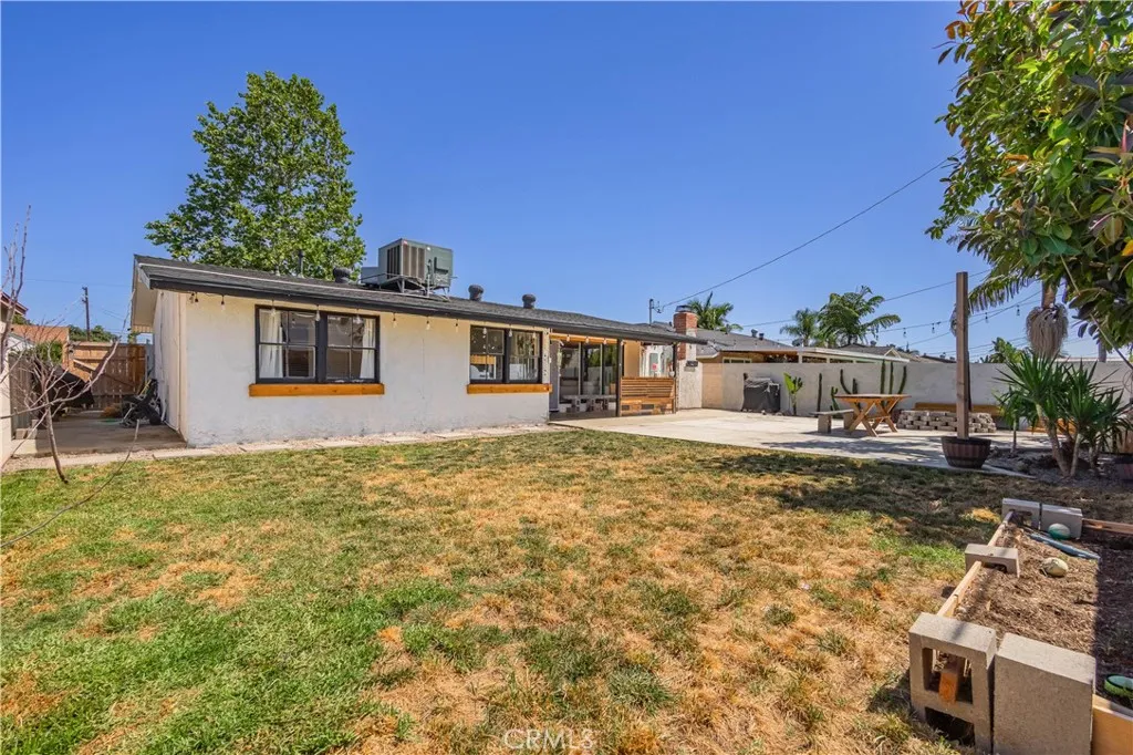 9551 Barkerville Avenue, Whittier, California 90605 home-pic-33