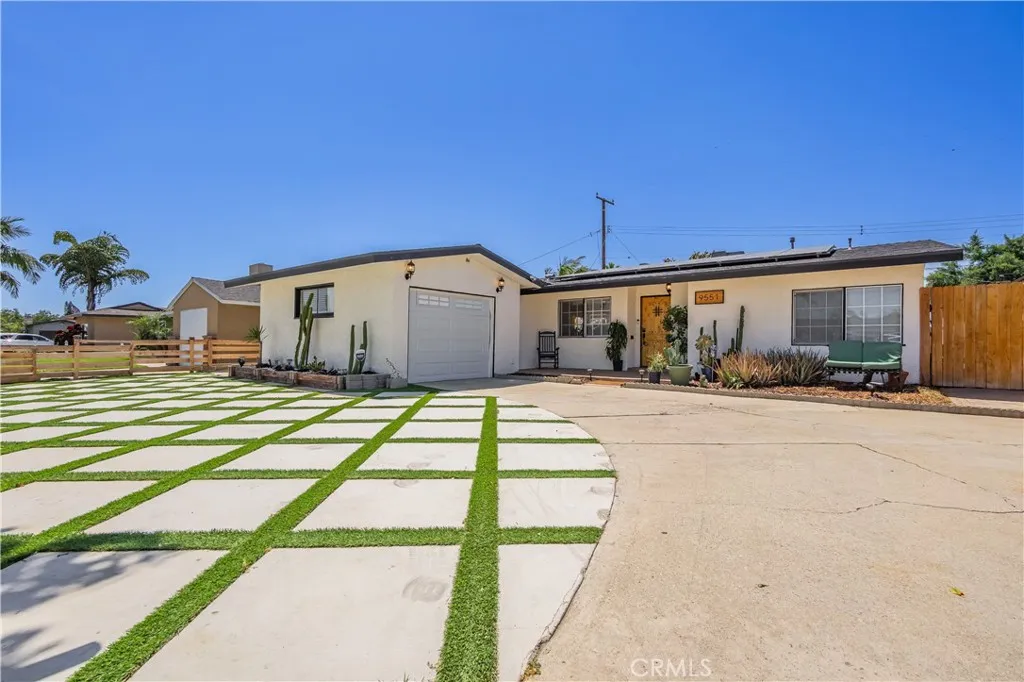 9551 Barkerville Avenue, Whittier, California 90605 home-pic-43