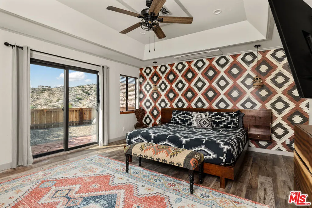 57387 San Juan Road, Yucca Valley, California 92284 home-pic-13