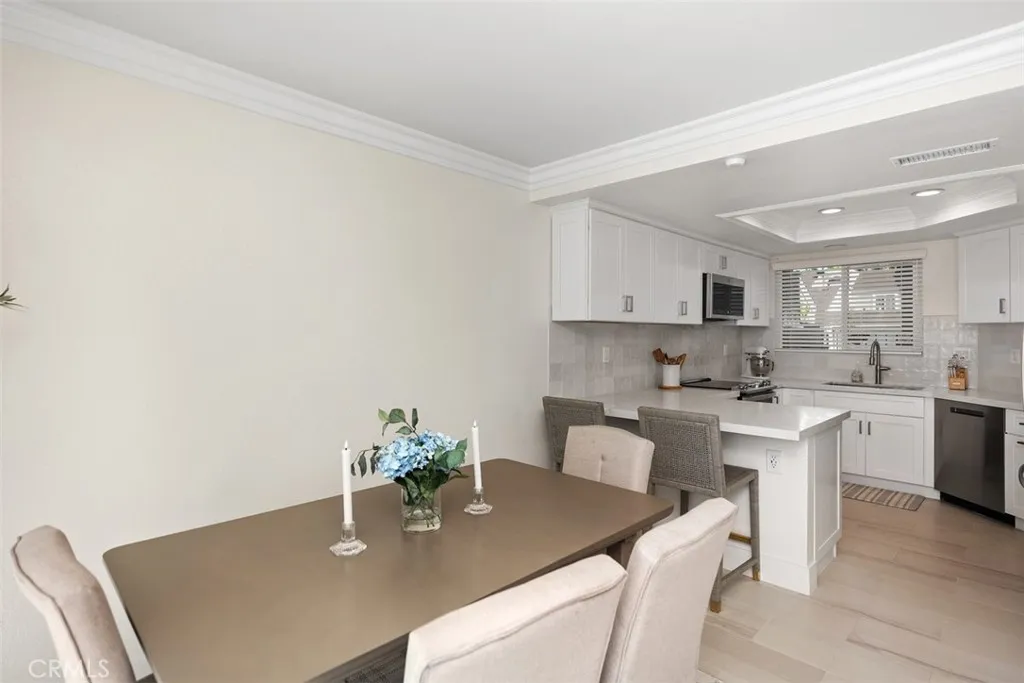 5 Sage Hill Lane, Laguna Hills, California 92653 home-pic-12