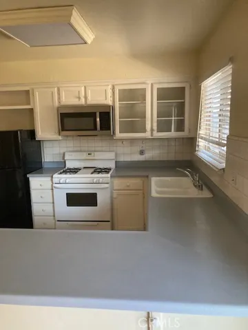 168 Tamarisk Street, Redlands, California 92373