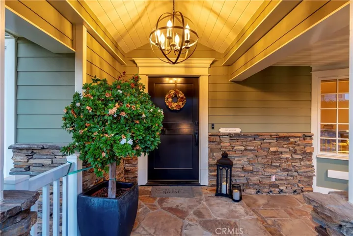 1822 Pine Street, Huntington Beach, California 92648
