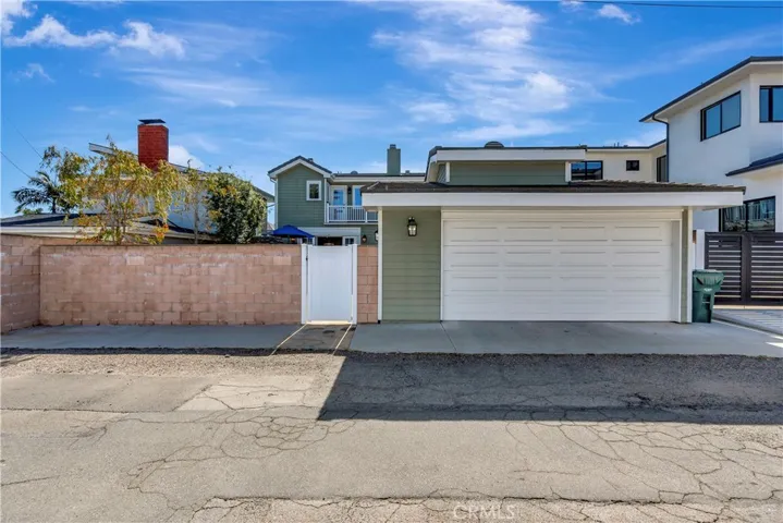 1822 Pine Street, Huntington Beach, California 92648