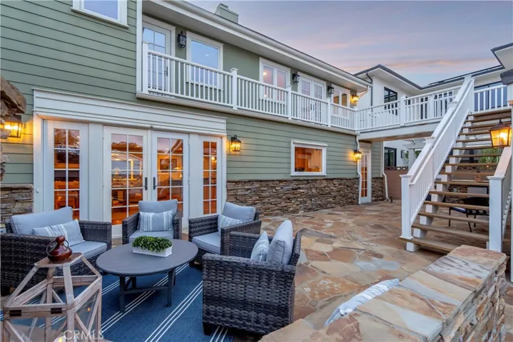 1822 Pine Street, Huntington Beach, California 92648