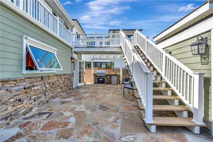 1822 Pine Street, Huntington Beach, California 92648
