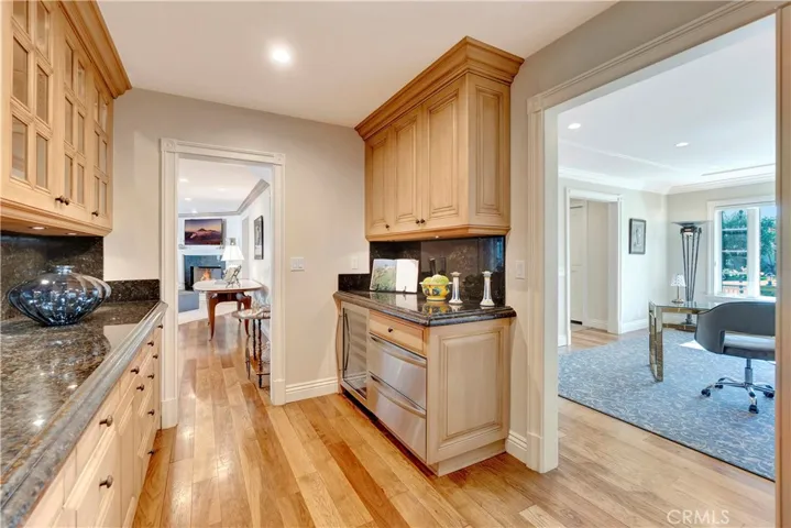 1822 Pine Street, Huntington Beach, California 92648