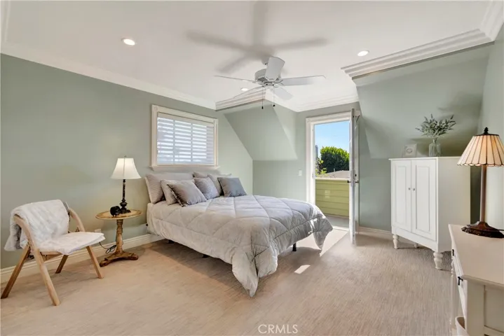 1822 Pine Street, Huntington Beach, California 92648