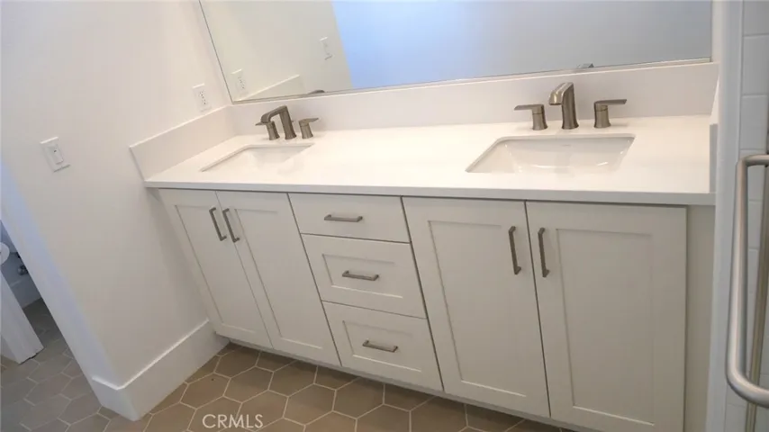 Downstairs Ensuite Bathroom