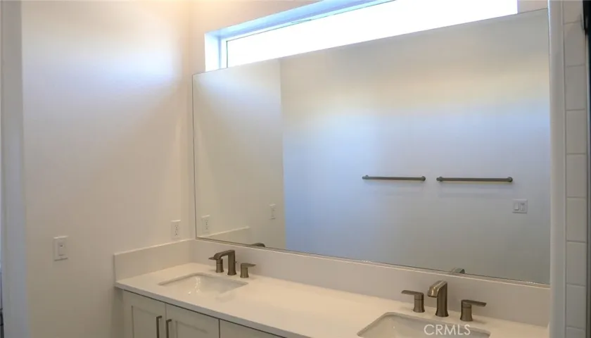 Downstairs Ensuite Bathroom