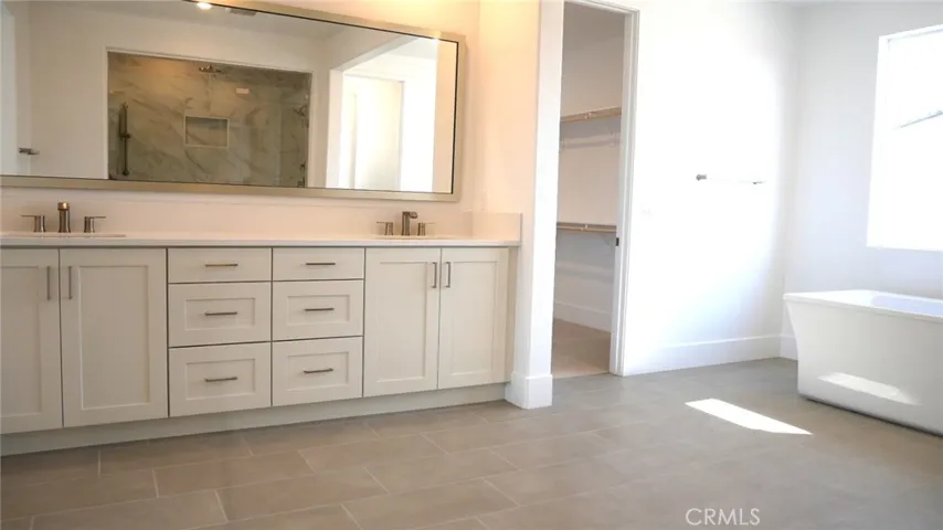 Primary  Suite Vanity
