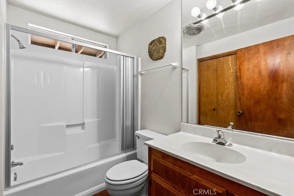 26823 Crestview Drive, Idyllwild, California 92549 home-pic-12