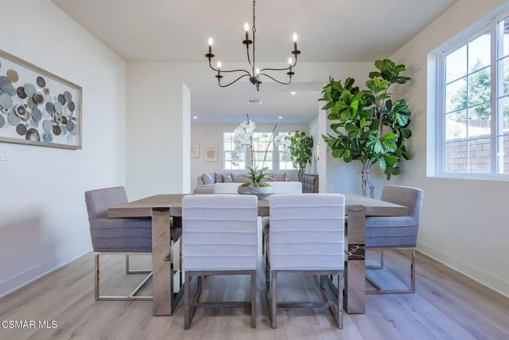 4679 Summit Avenue, Simi Valley, California 93063 home-pic-15