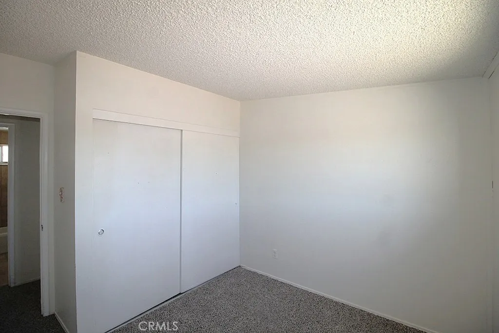 34150 Woods Avenue, Barstow, California 92311 home-pic-17