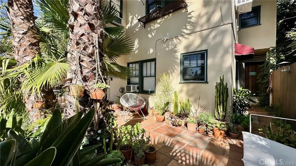 3201 Hamilton Way, Los Angeles, California 90026 home-pic-14