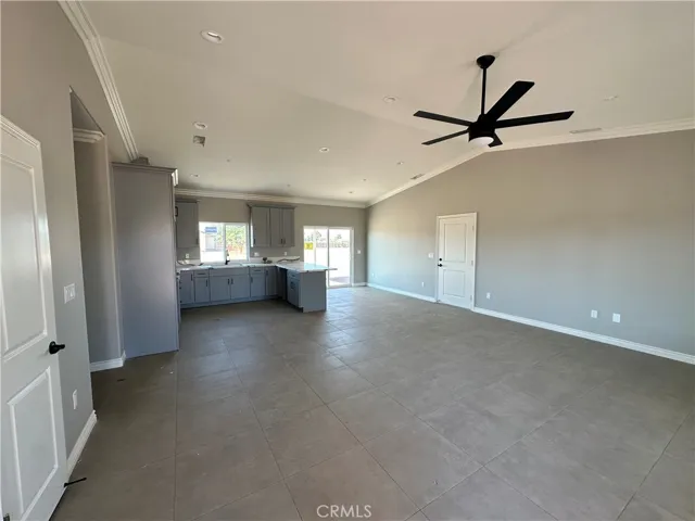 21928 Sioux Road, Apple Valley, California 92308