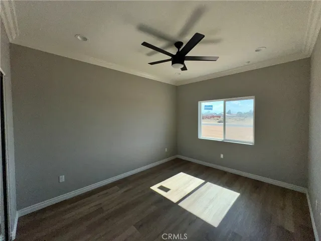 21928 Sioux Road, Apple Valley, California 92308