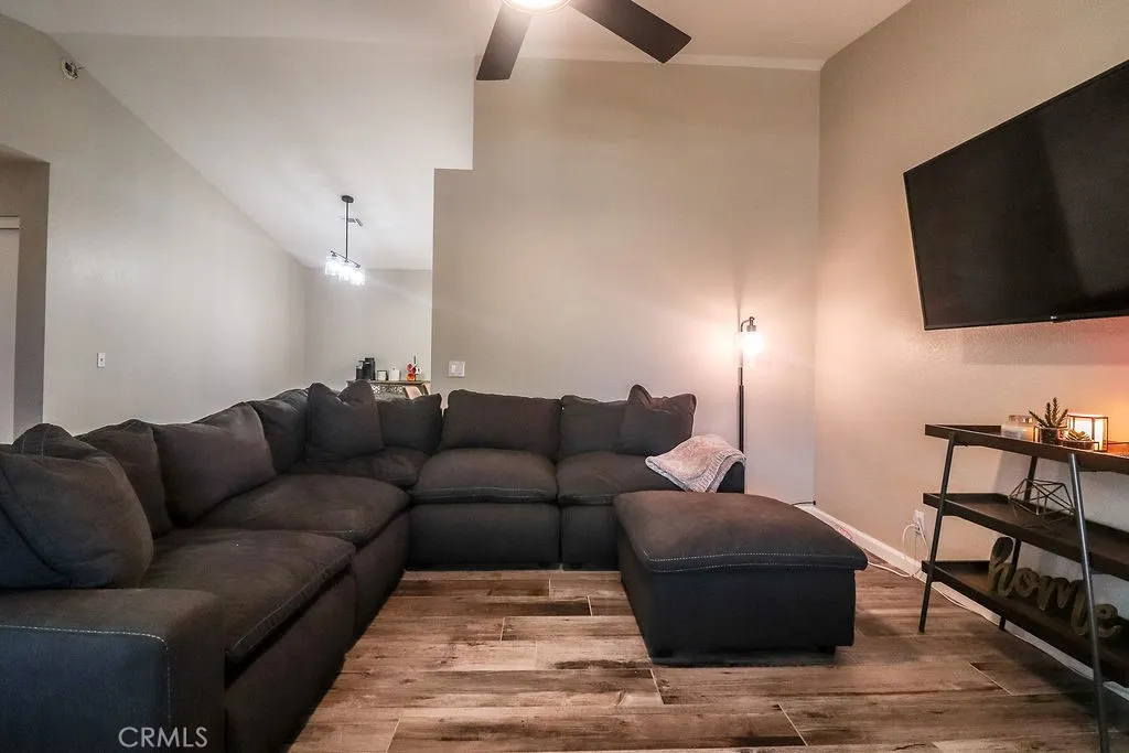 1330 Santa Fe Circle, Needles, California 92363 home-pic-4