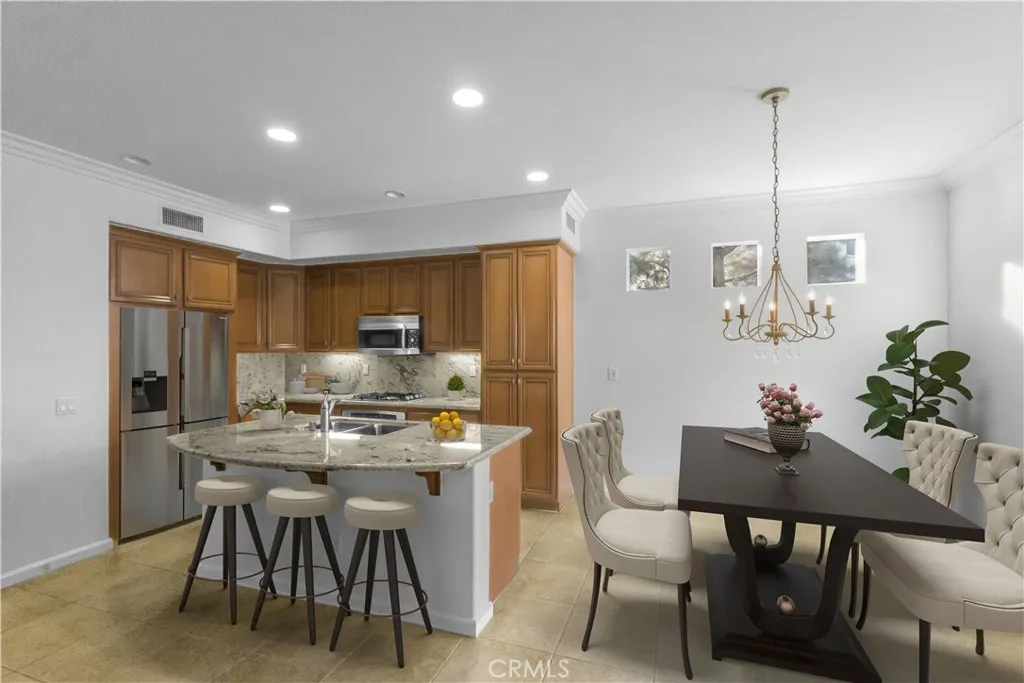 23795 Los Pinos Court, Corona, California 92883 home-pic-13