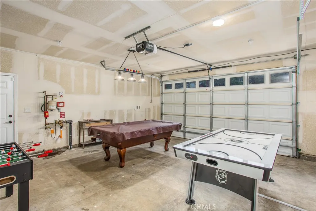 533 Sunset Lane, Sugarloaf, California 92386 home-pic-27