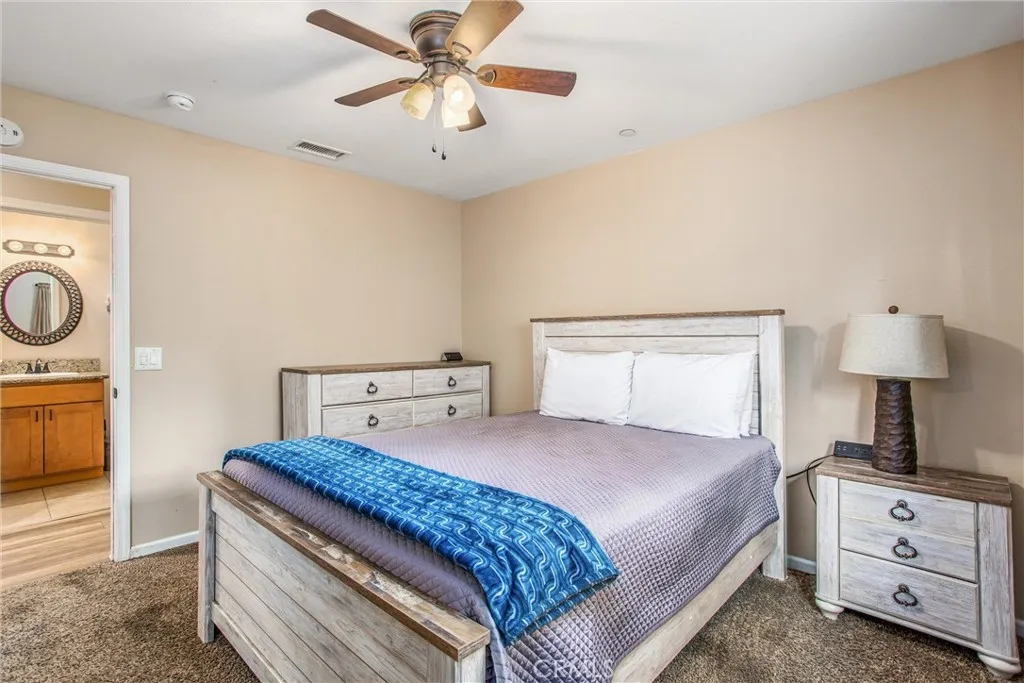 533 Sunset Lane, Sugarloaf, California 92386 home-pic-19
