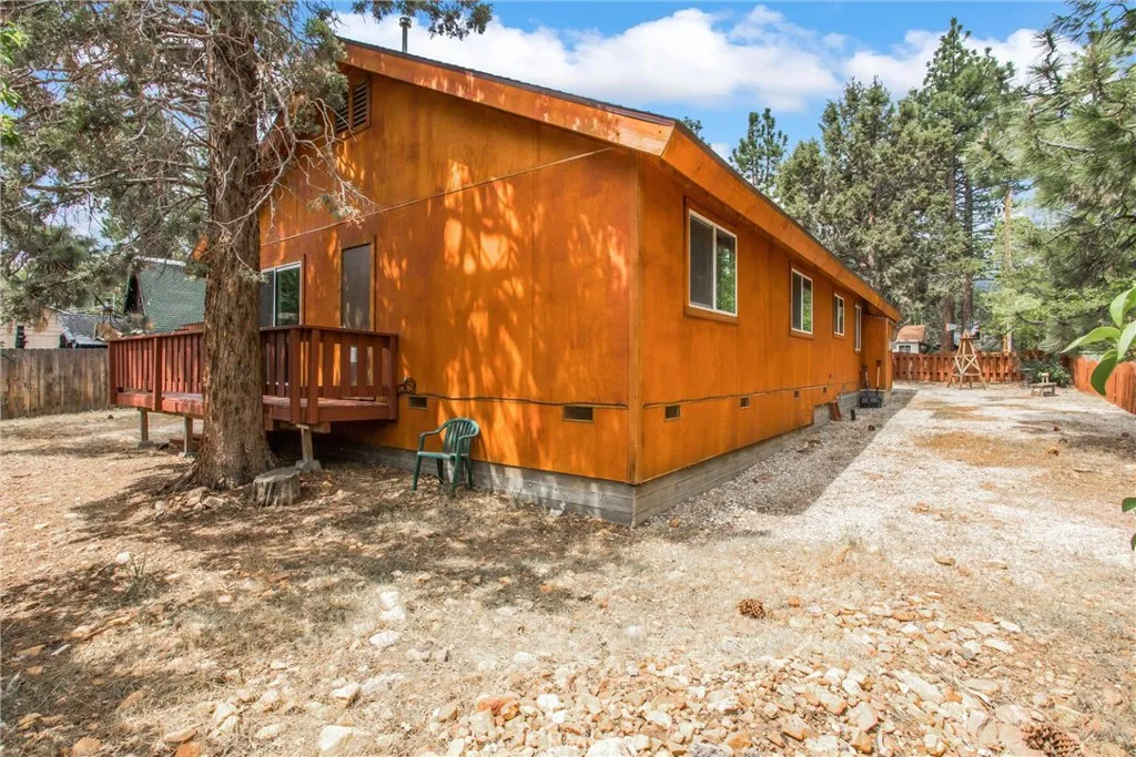 533 Sunset Lane, Sugarloaf, California 92386 home-pic-28