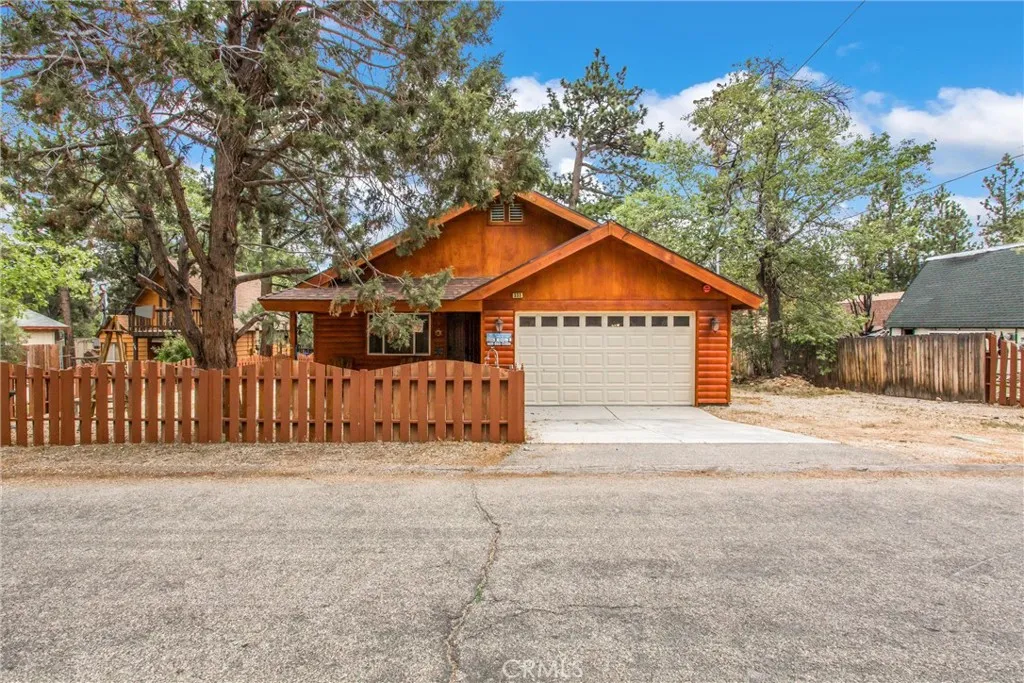533 Sunset Lane, Sugarloaf, California 92386 home-pic-3