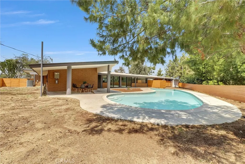 15495 Washington Street, Riverside, California 92506 home-pic-32