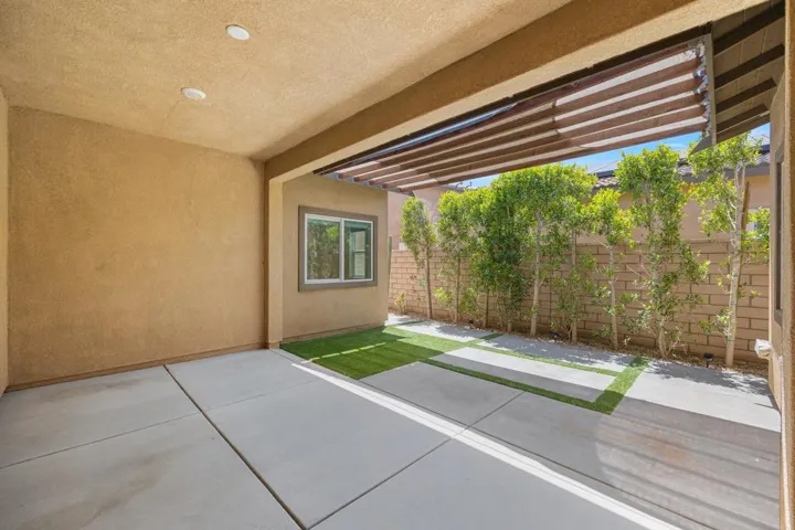 32-web-or-mls-8M4A3721