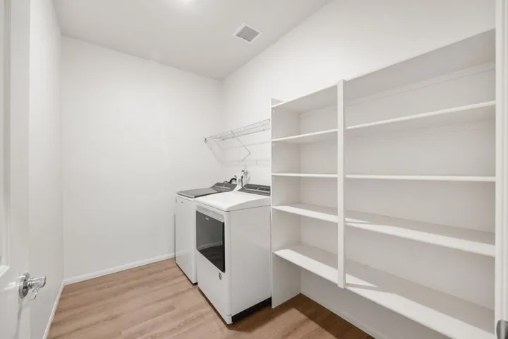 25-web-or-mls-8M4A3679