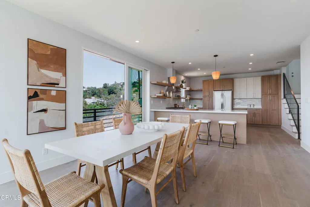 3870 W Point Drive, Los Angeles, California 90065 home-pic-7