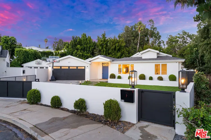 530 S Bentley Avenue, Los Angeles, California 90049