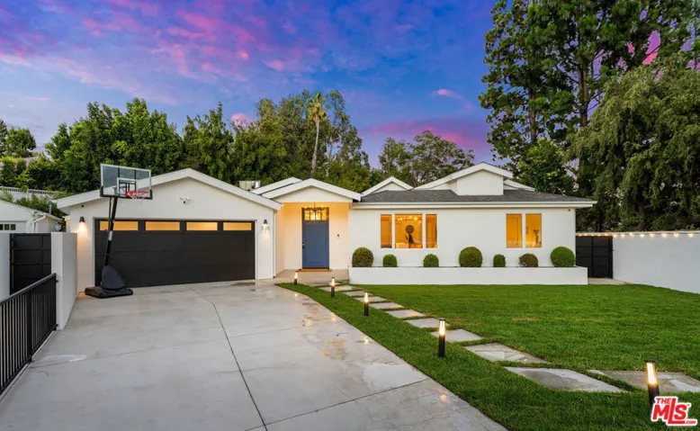 530 S Bentley Avenue, Los Angeles, California 90049