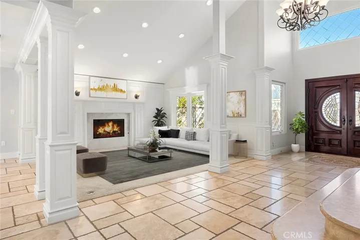 21105 Spring Oak, Yorba Linda, California 92886